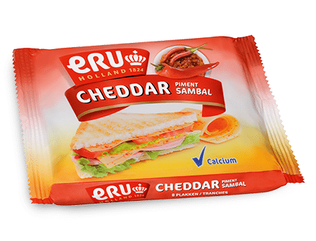 Tosti met cheddar, kipfilet, spinazie, zoete aardappel en limoen mayonaise