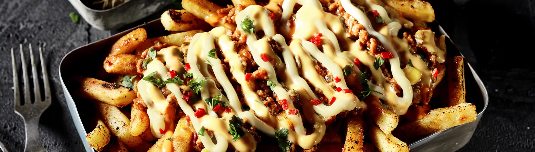 Loaded fries met gehakt en gerijpte kaas